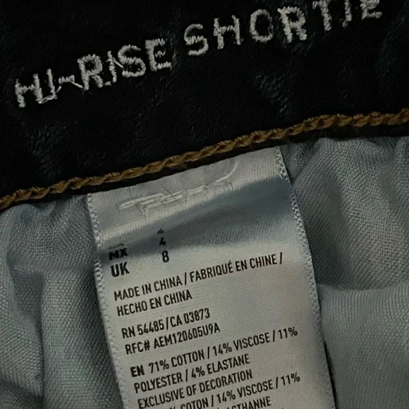 American Eagle Ripped Denim Shorts - Picture 5 of 5